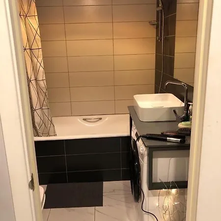 Lägenhet Chuhuka Appartamento *